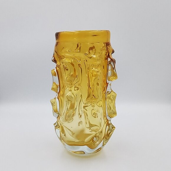 1960s Luxury Hancrafted Sculpture Vase in Glass By Jan Beranek for Skrdlovice . - Picture 5 of 9